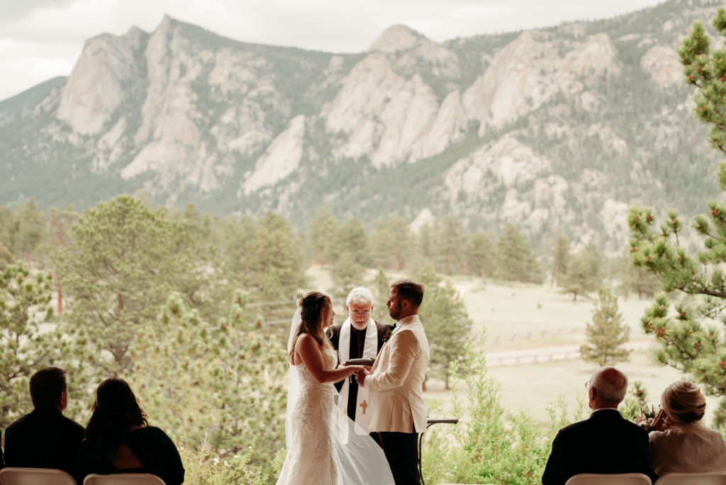Black Canyon Inn Estes Park Rocky Mountain National Park Wedding Photographer