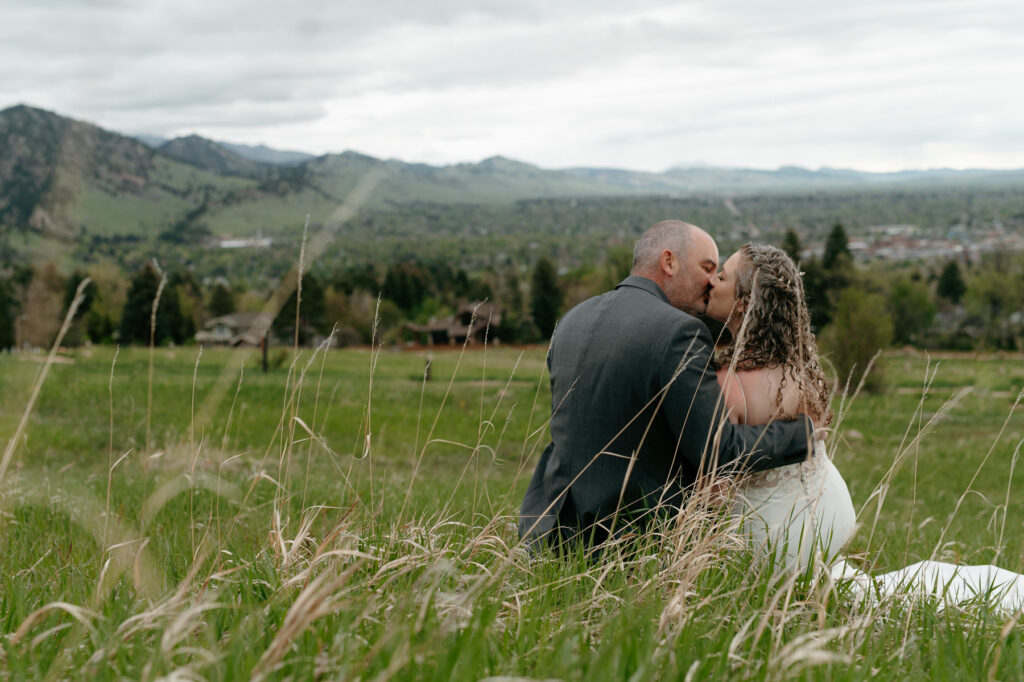 Colorado wedding photographer sunrise amphitheater Boulder Chautauqua